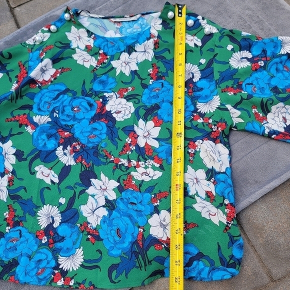 Zara Bell Sleeve Blouse M - Picture 8 of 10